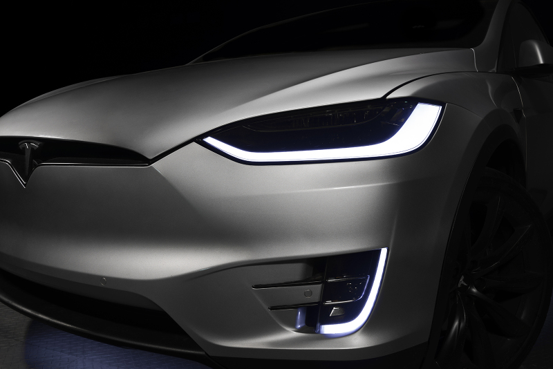 Tesla Model X Headlight & Fog Light DRL Upgrade Kit - ORACLE Lighting - Dynamic ColorSHIFT - Dynamic ColorSHIFT - `16-`21